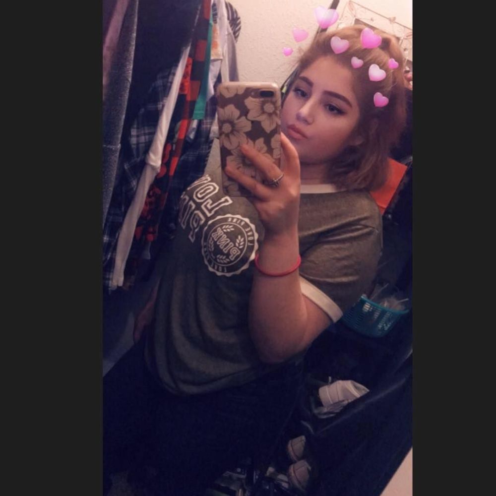 Meet your Posher, Marisol